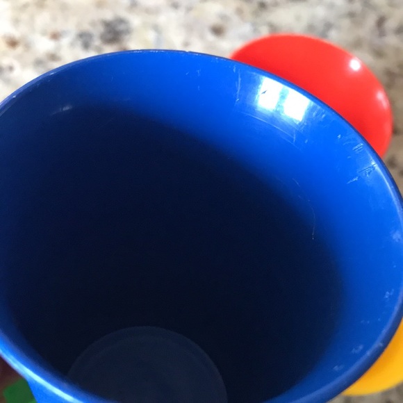 Set of 4 Vintage Tupperware Bell Tumbler Cups Primary Colours - Picture 14 of 15